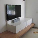 ארון למכשירי מדיה ואיחסון