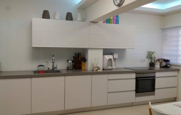 נגר בבורסה ברמת גן