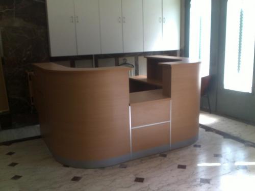 דלפק קבלה ברמת אביב