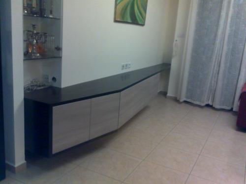 ארון מזנון לסלון